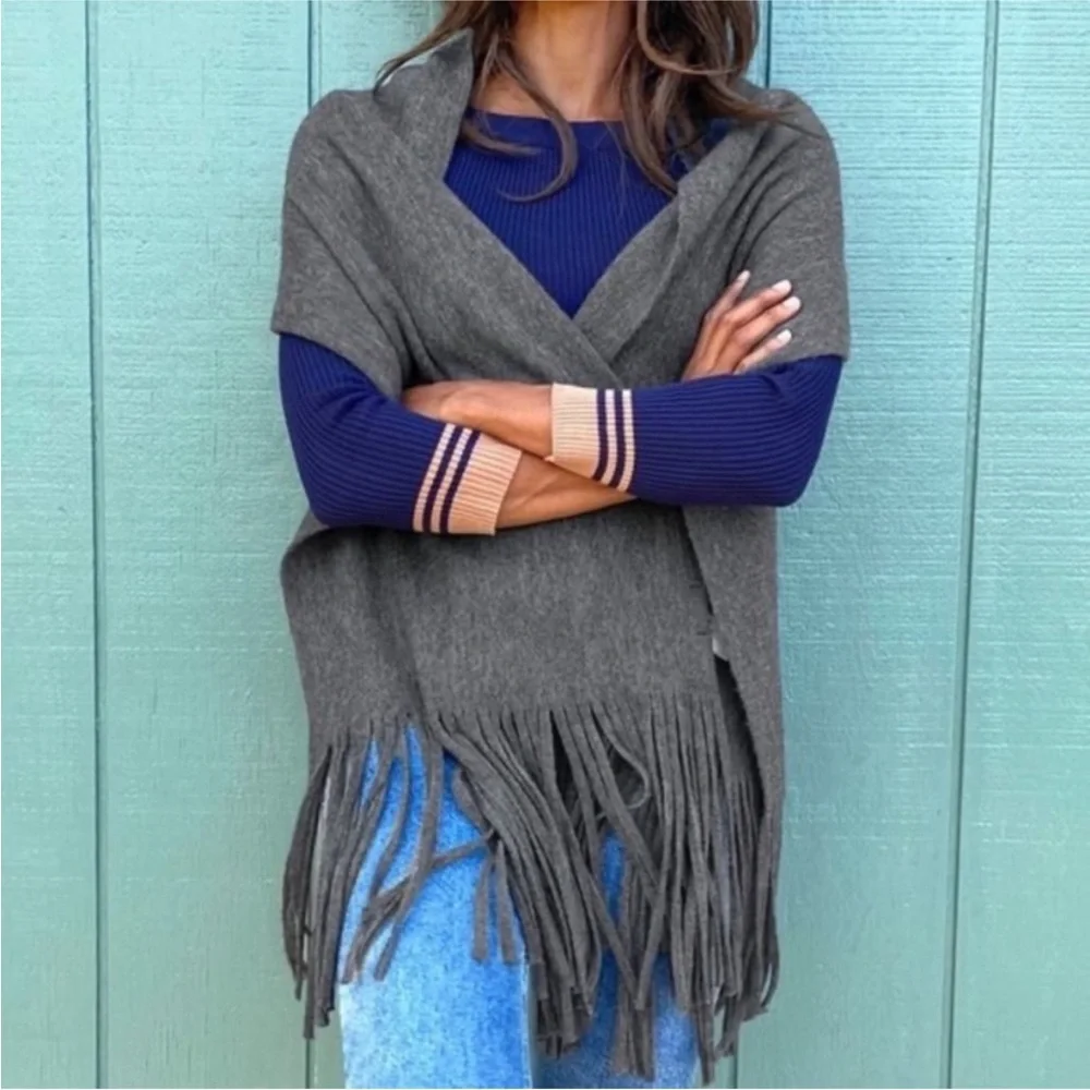 Lucky brand grey Fringe Scarf